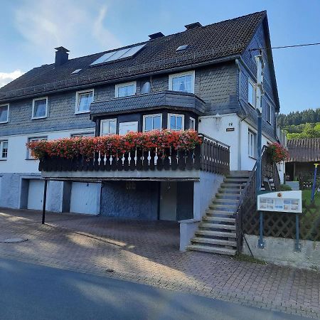 Ferienwohnung Zum Tannenwirt 梅德巴赫 外观 照片