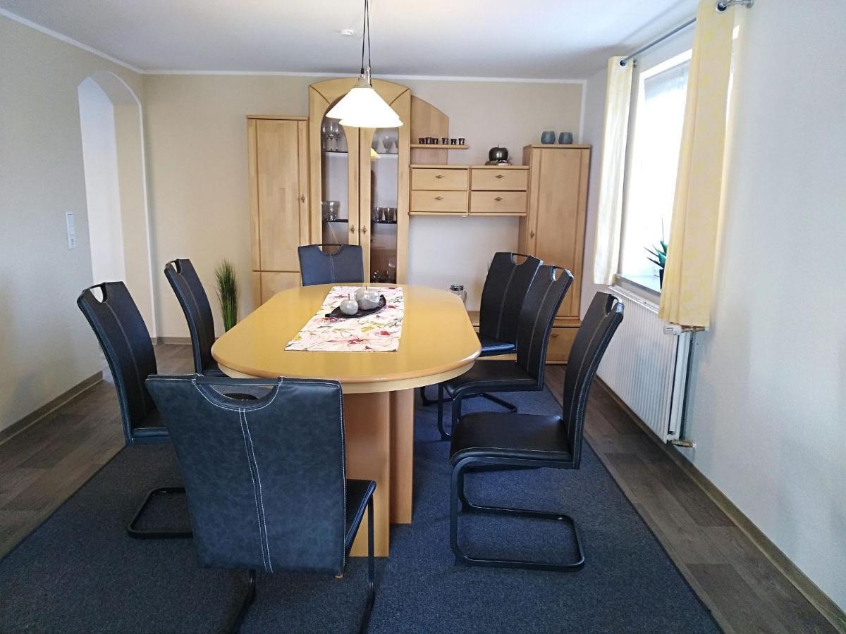 Ferienwohnung Zum Tannenwirt 梅德巴赫 外观 照片